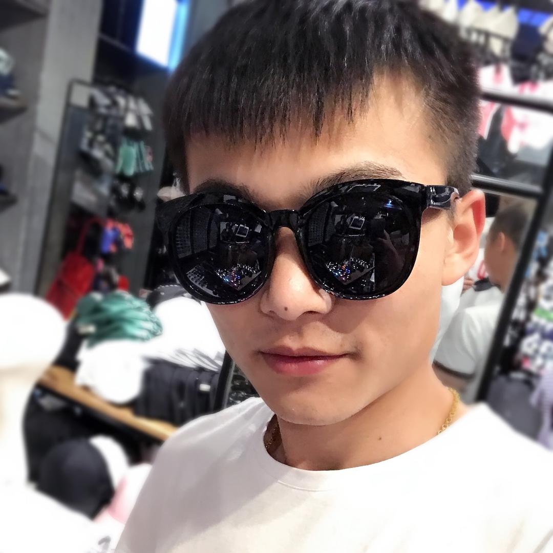 乐悠刘