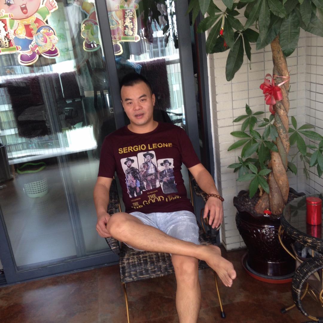 平俤二手货车商行