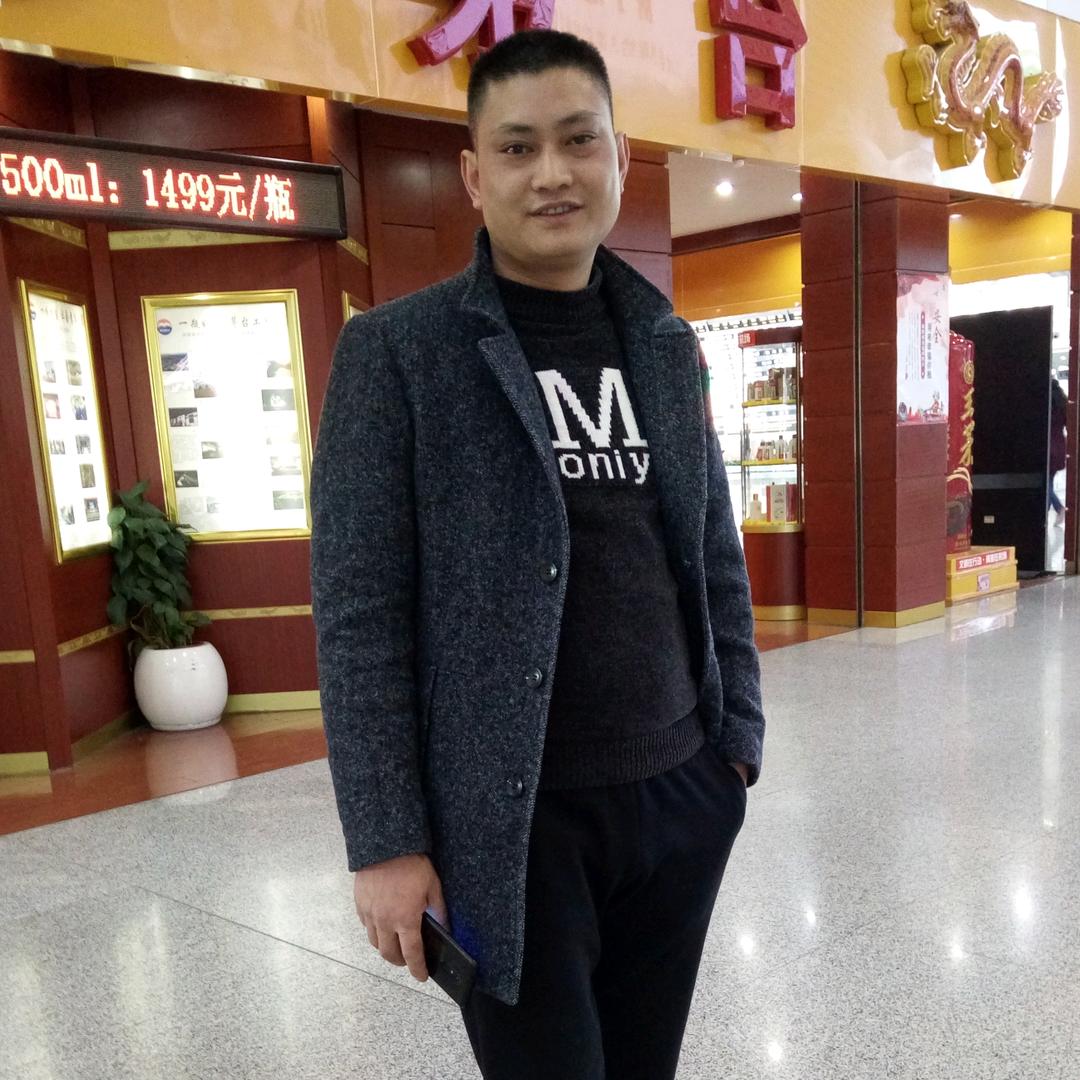 77年的单身大叔