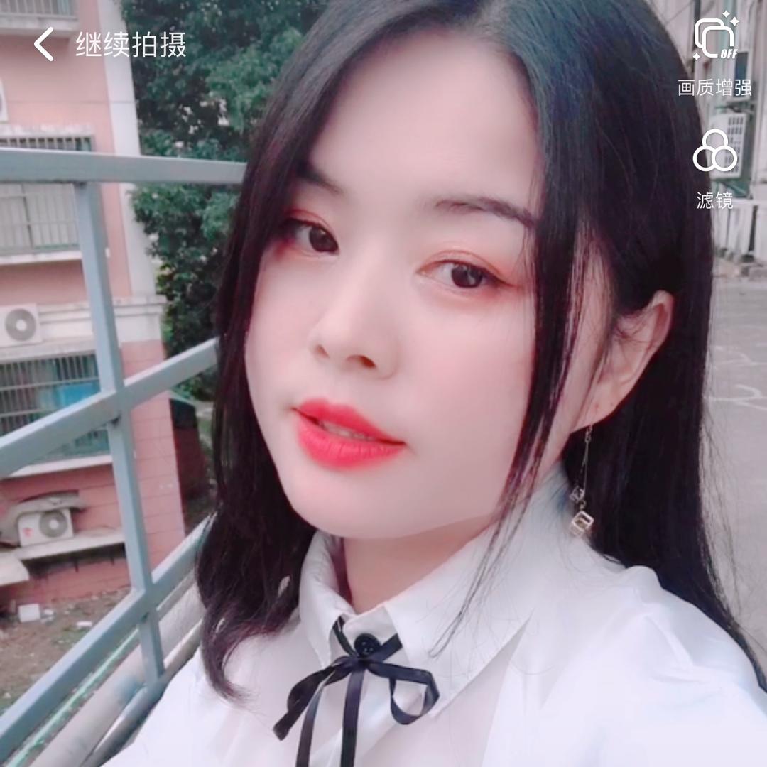 幸福的我.么么哒