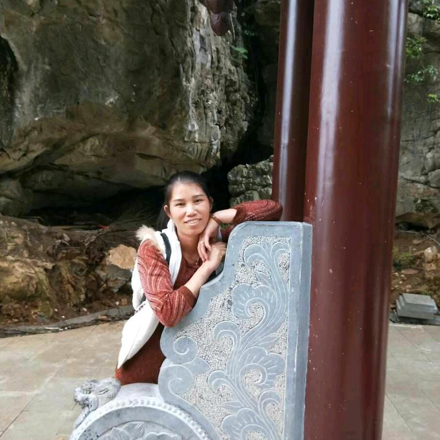 乡下的姑娘