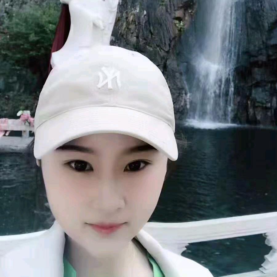 四信百货商贸中心