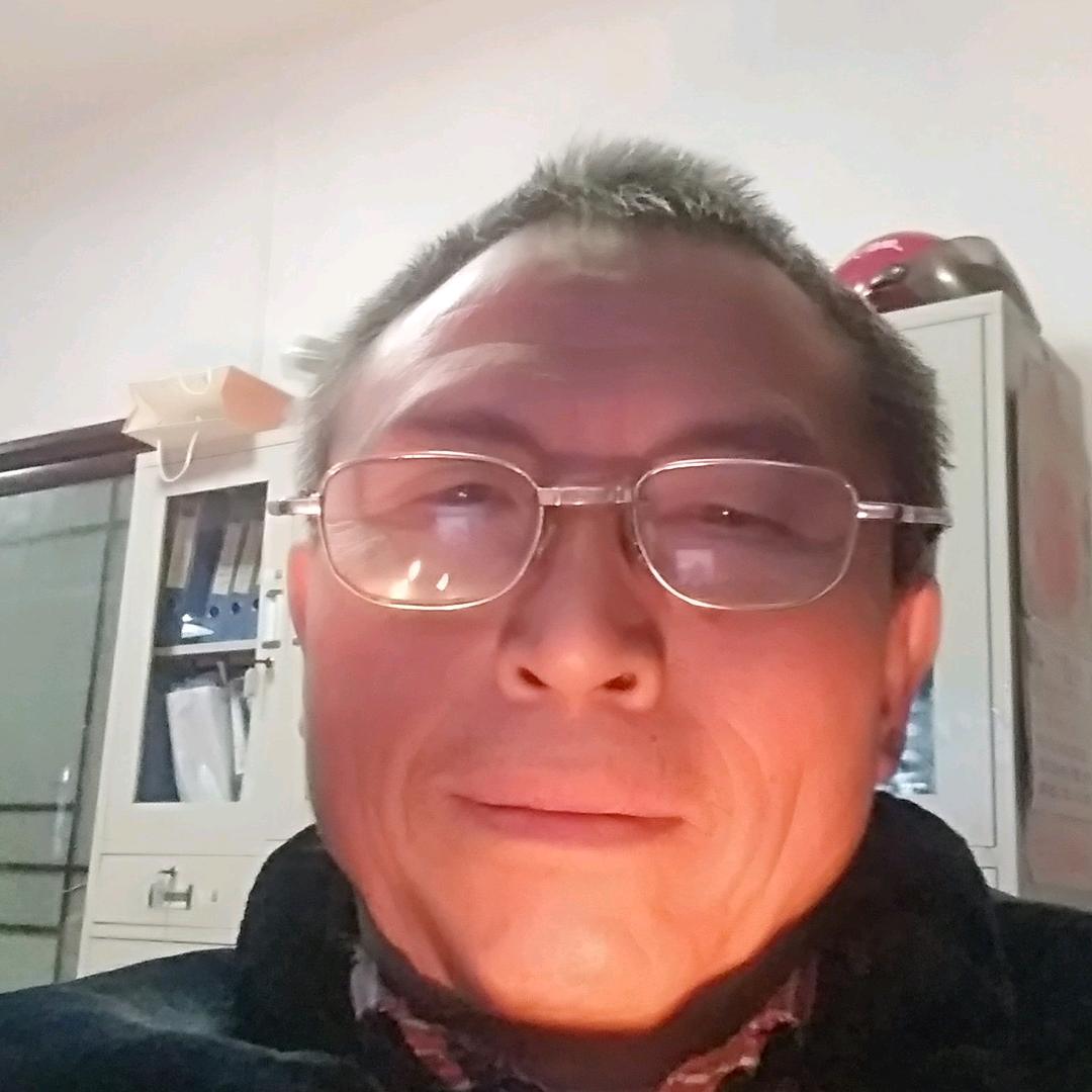 秀康满烟