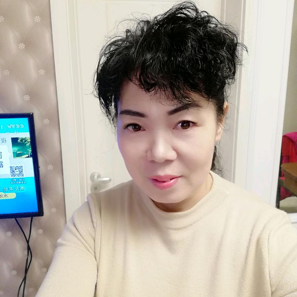 陈静