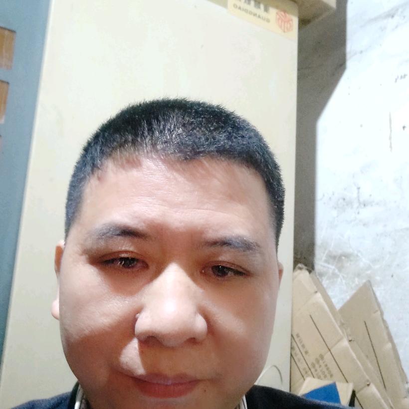 眀明