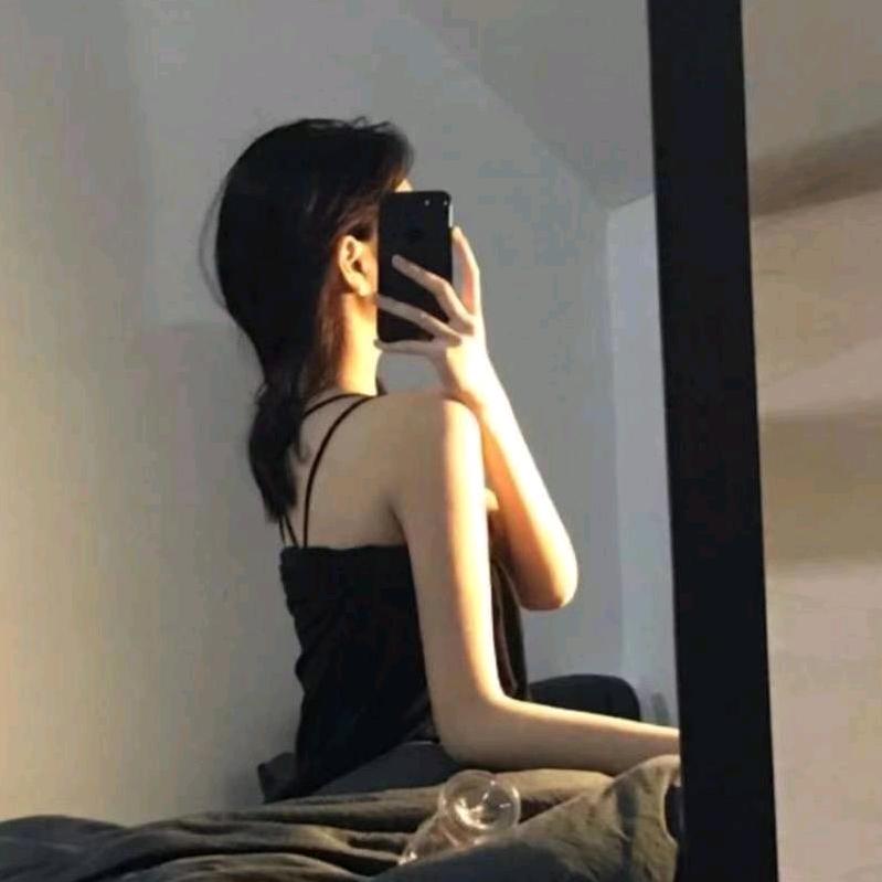 如 初°