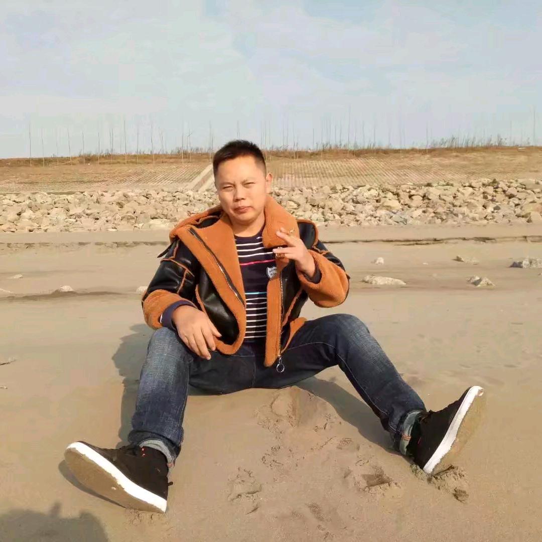 娅鹏(爱生活，爱钓鱼)