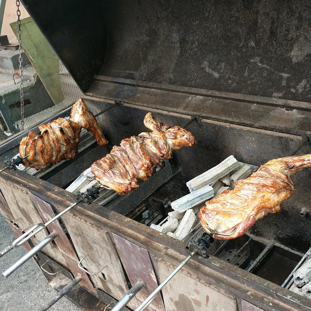 吉林市船营区家亿烤羊腿店