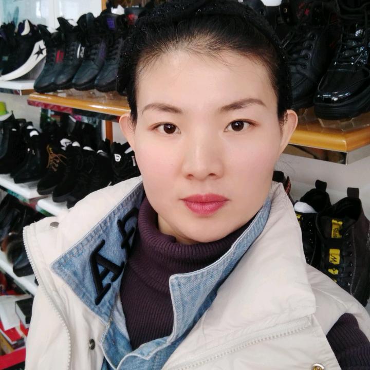 小二鞋店