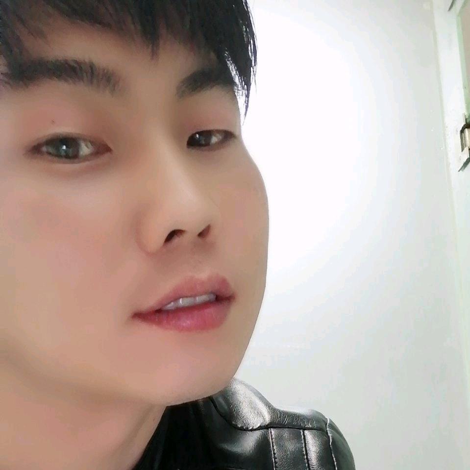 䨮児(⑉°з°)-♡╭☞•́《互》