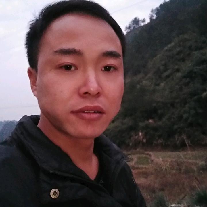 奋斗中的男人