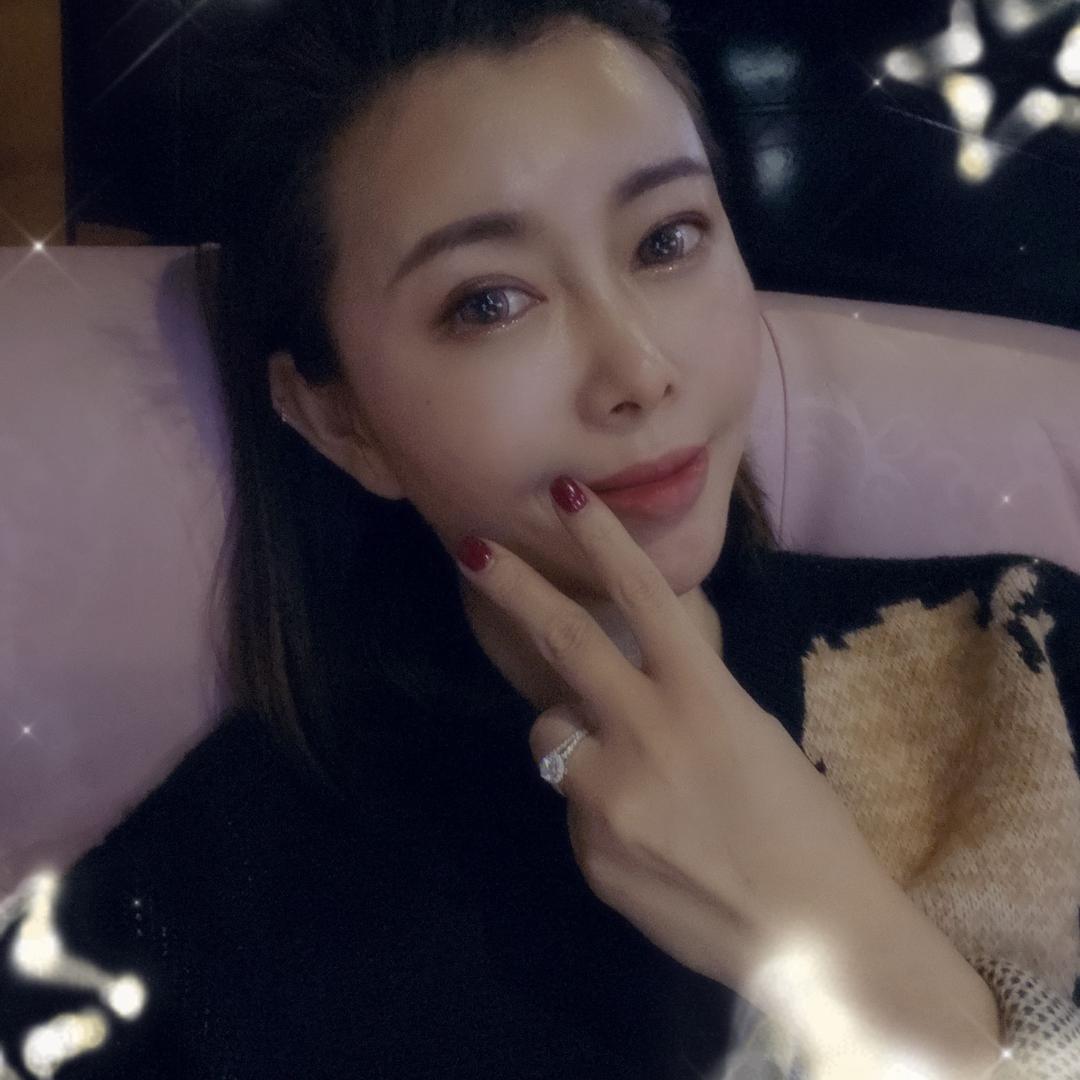 嘉玺