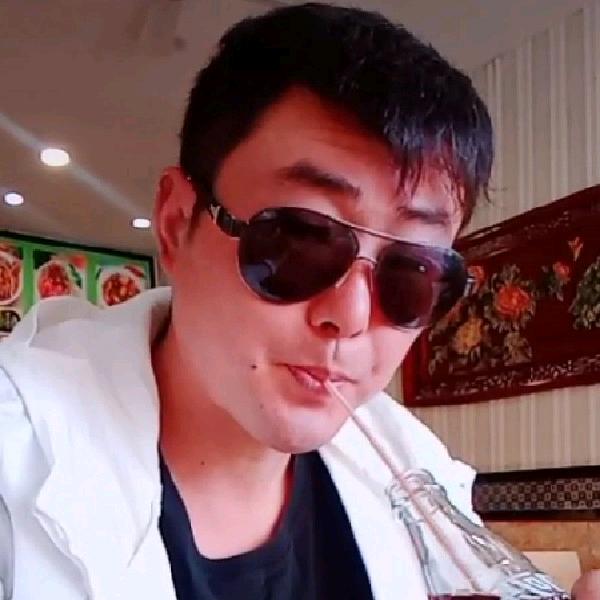 华伟？？？？
