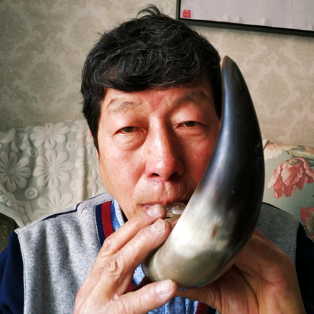 老马吹牛角匏