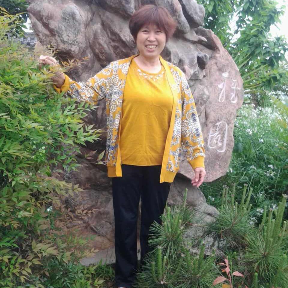 李萱
