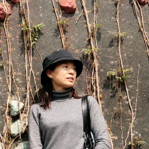 荣姐（66年的🐴）