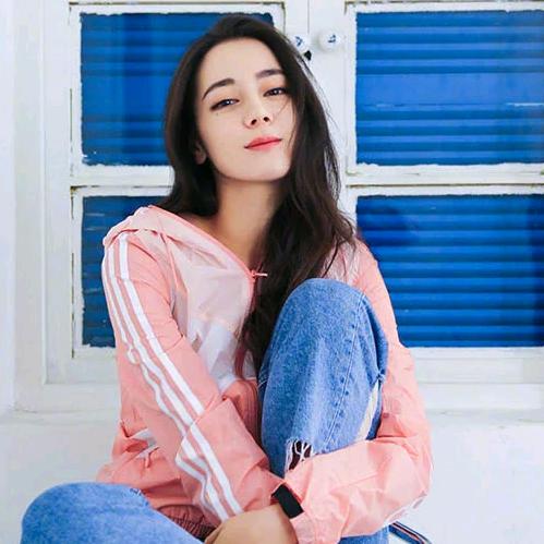 明天很美好。
