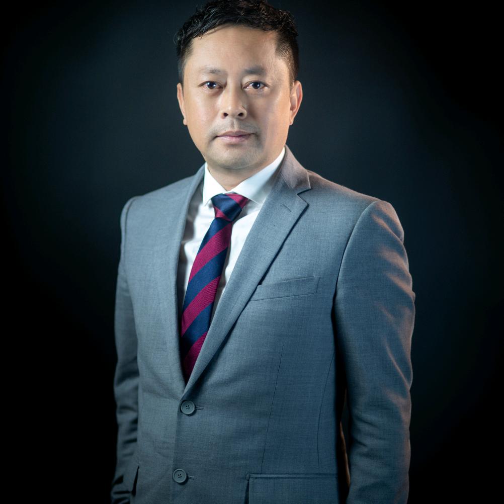 @陈小华