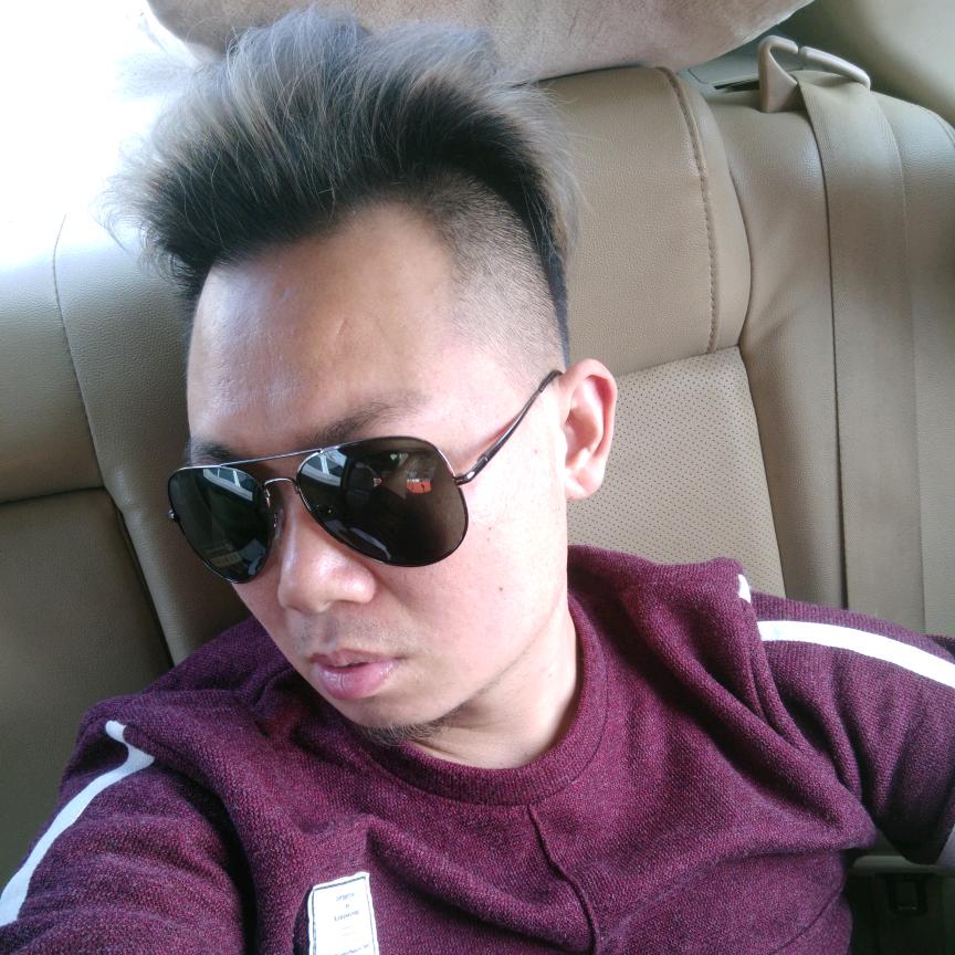 美时美刻烫染店，彭武