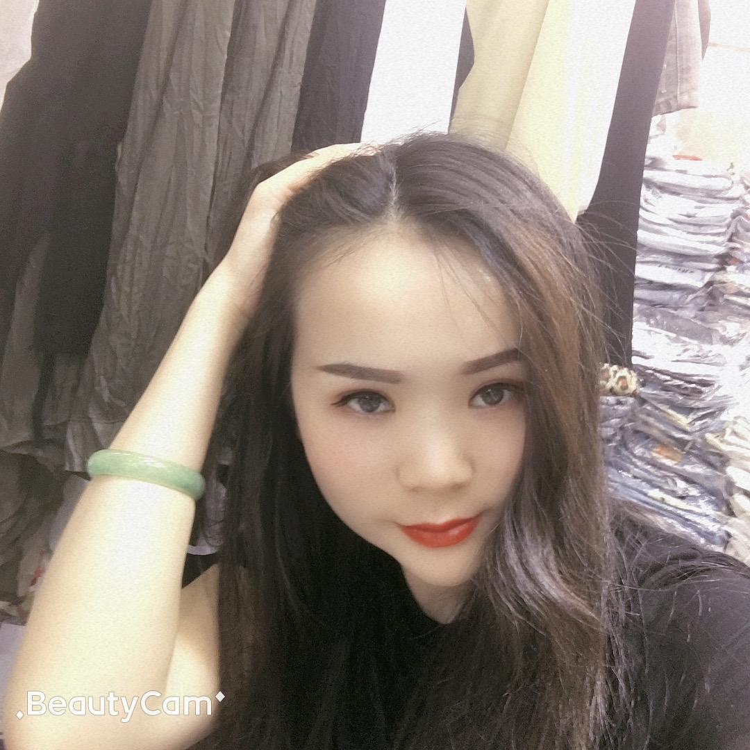 西安市皓阳服饰店~晚6点半直播