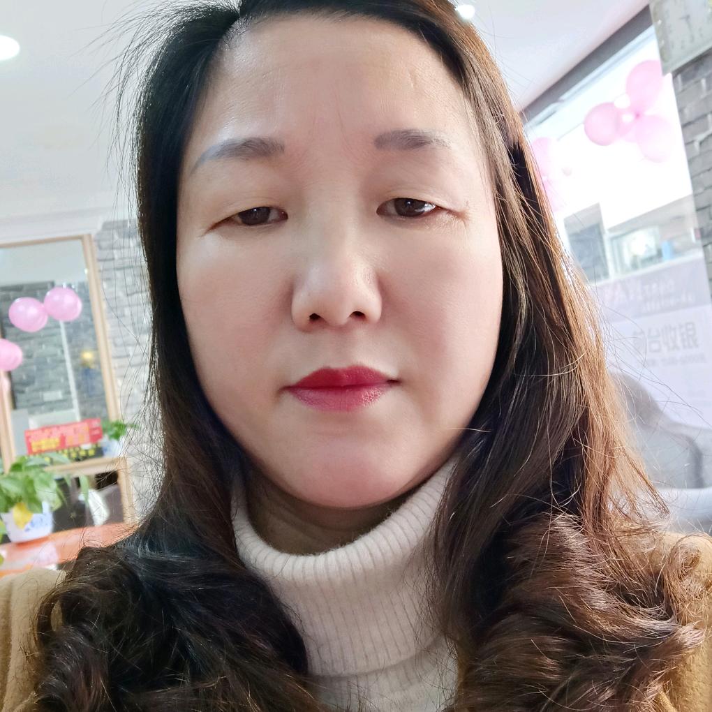 龙家三姑娘