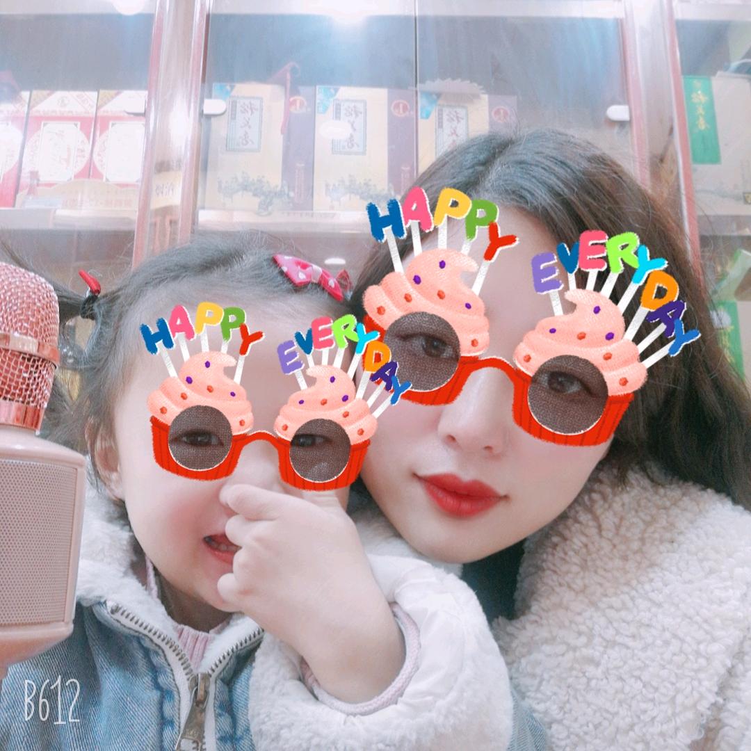 小妍希