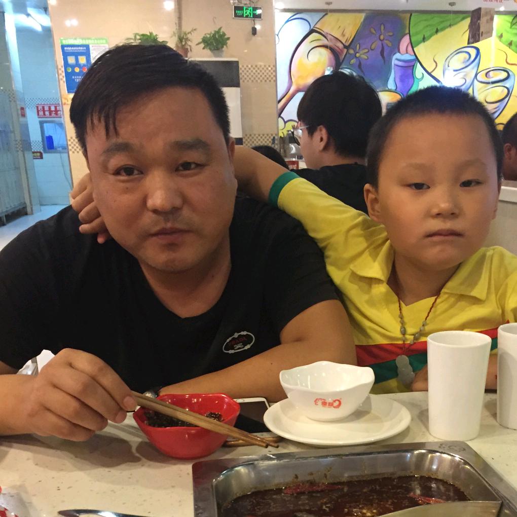 AA阿涵