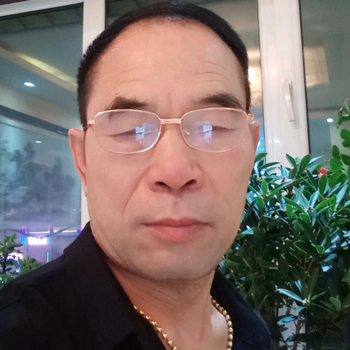 老邢.