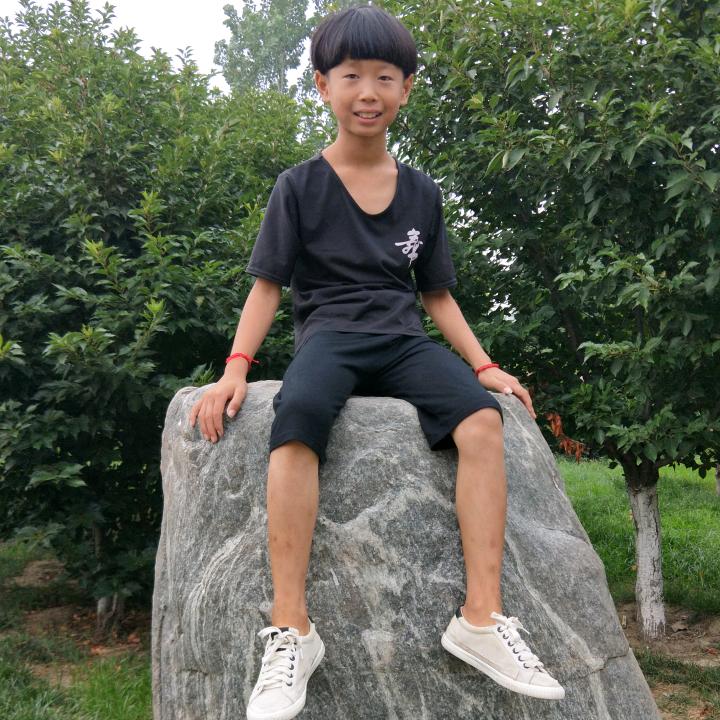 爱跳舞的老二