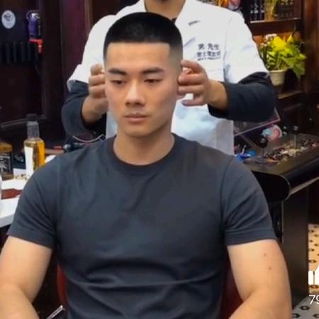 富查 洪禄