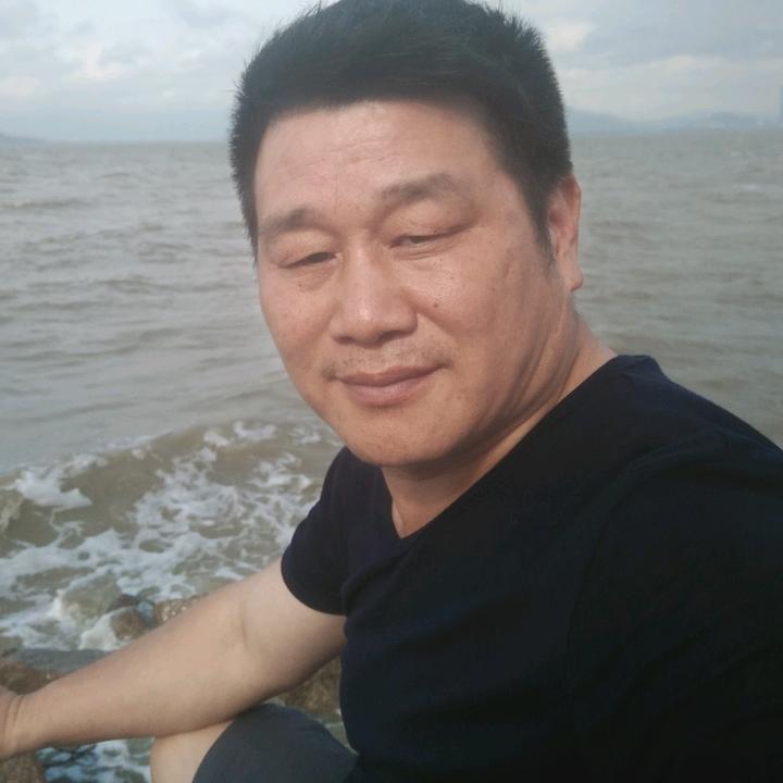 湘辣饭店陈春明