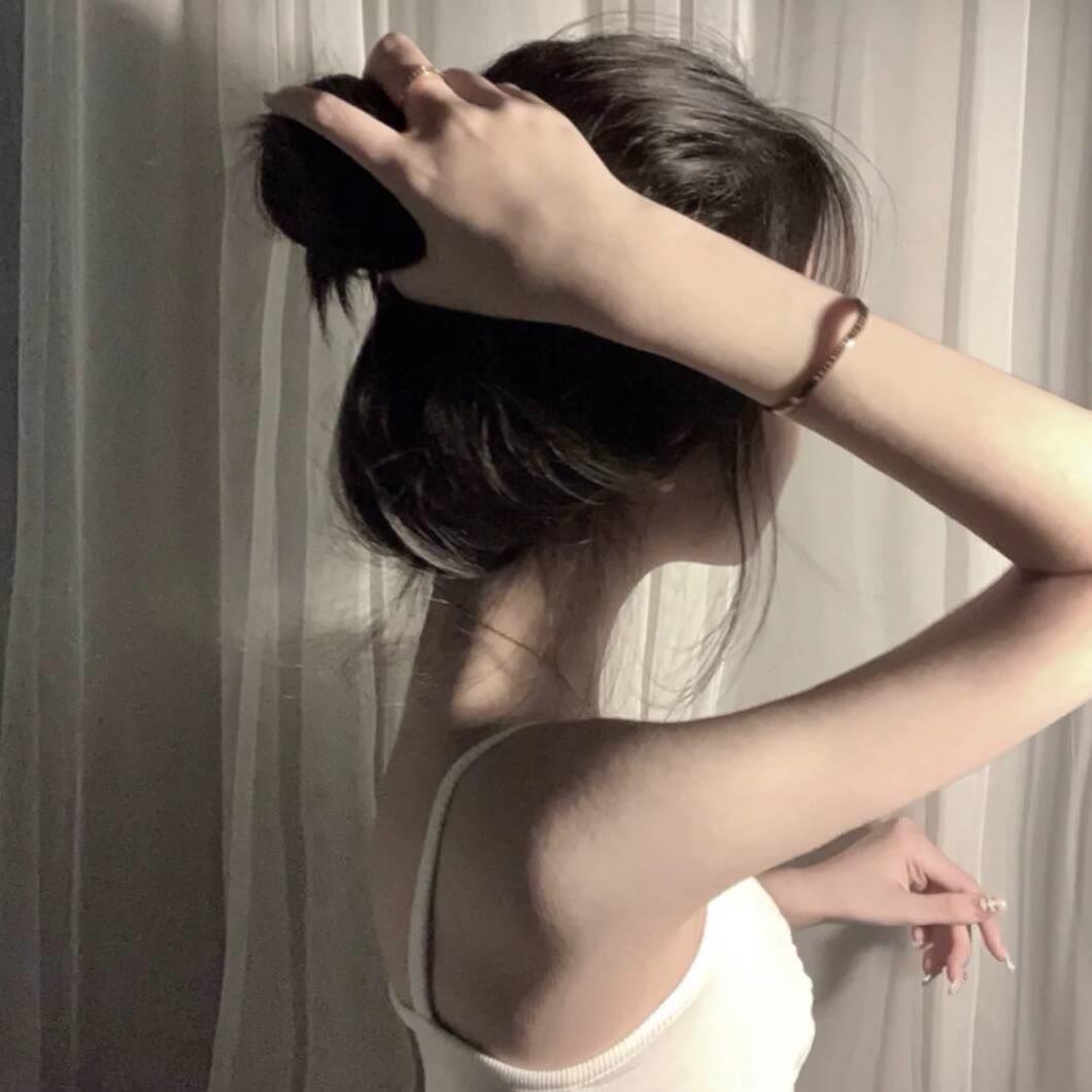 丫头吖.
