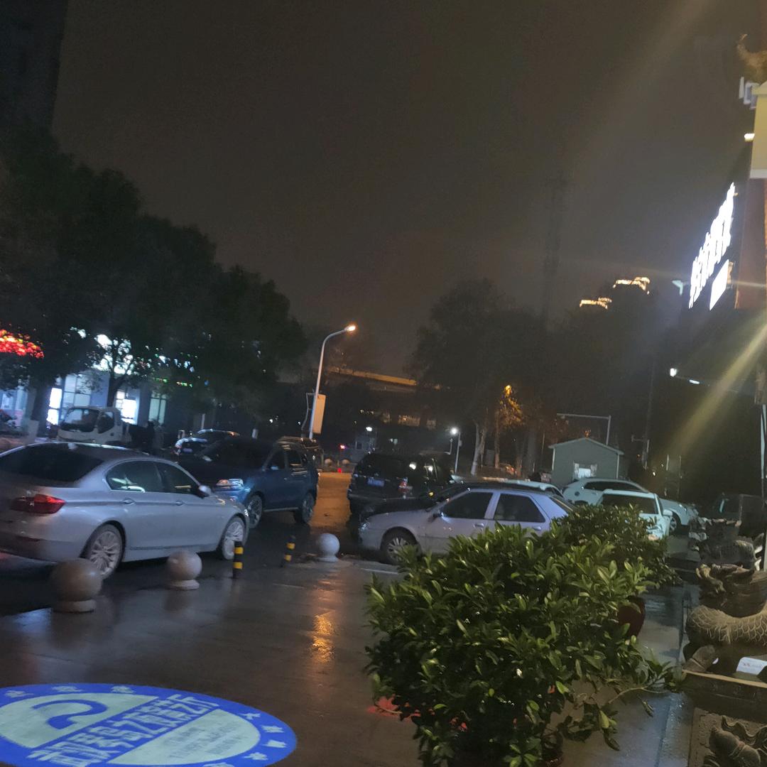 李天均