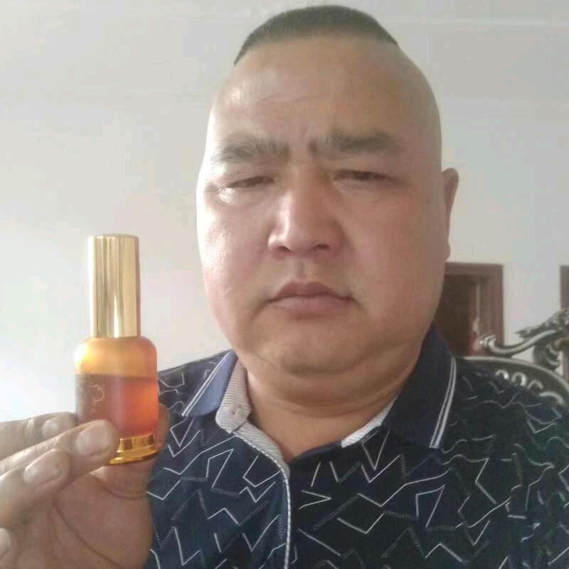 白云山精油郭鋳