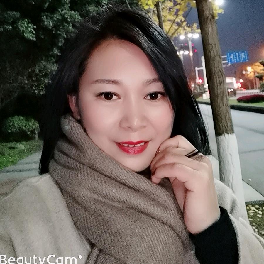 邛崃酒厂纯粮老酒～～何守洪