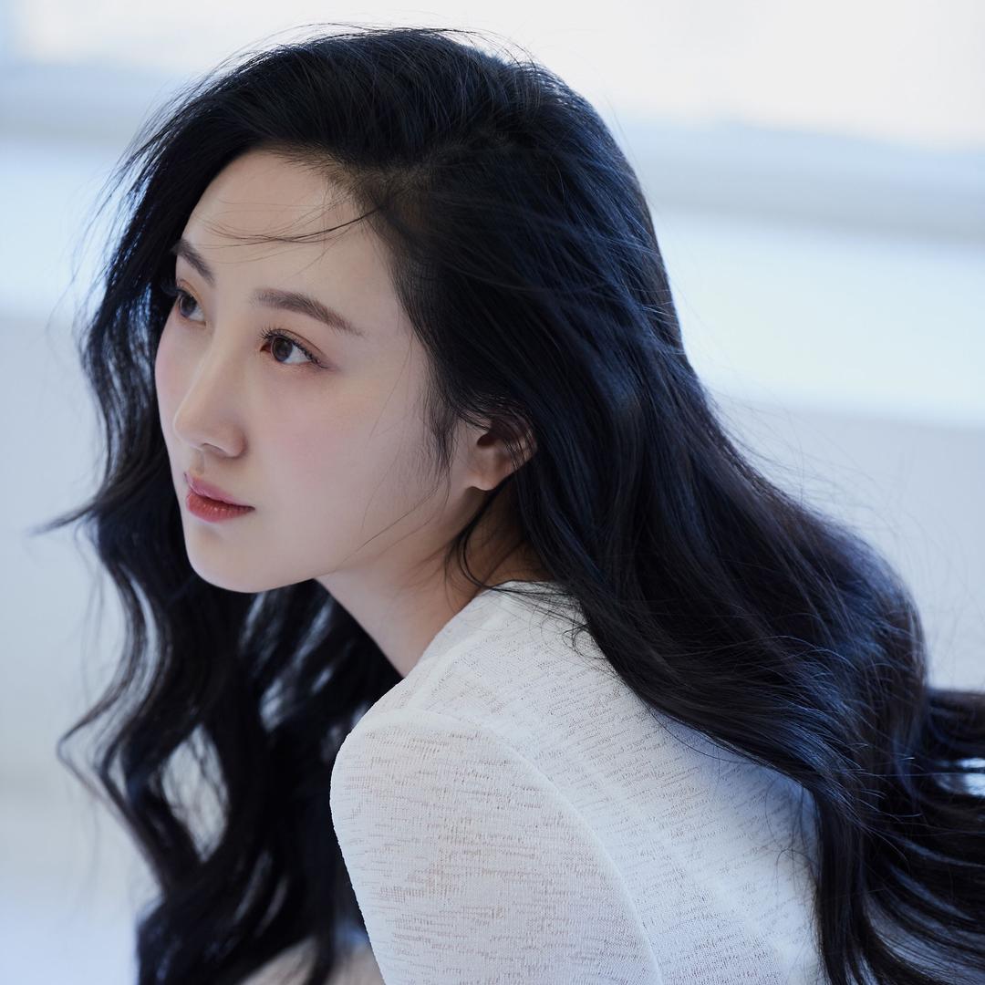 Lee沁