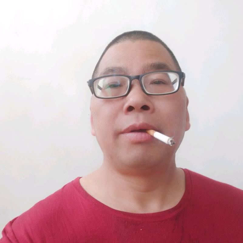 李