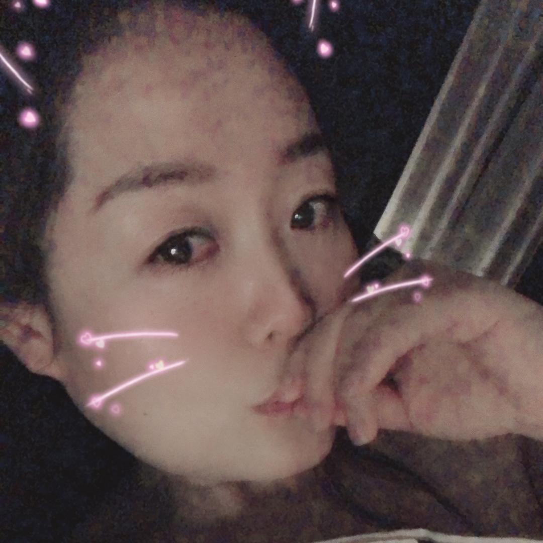指jian滑过