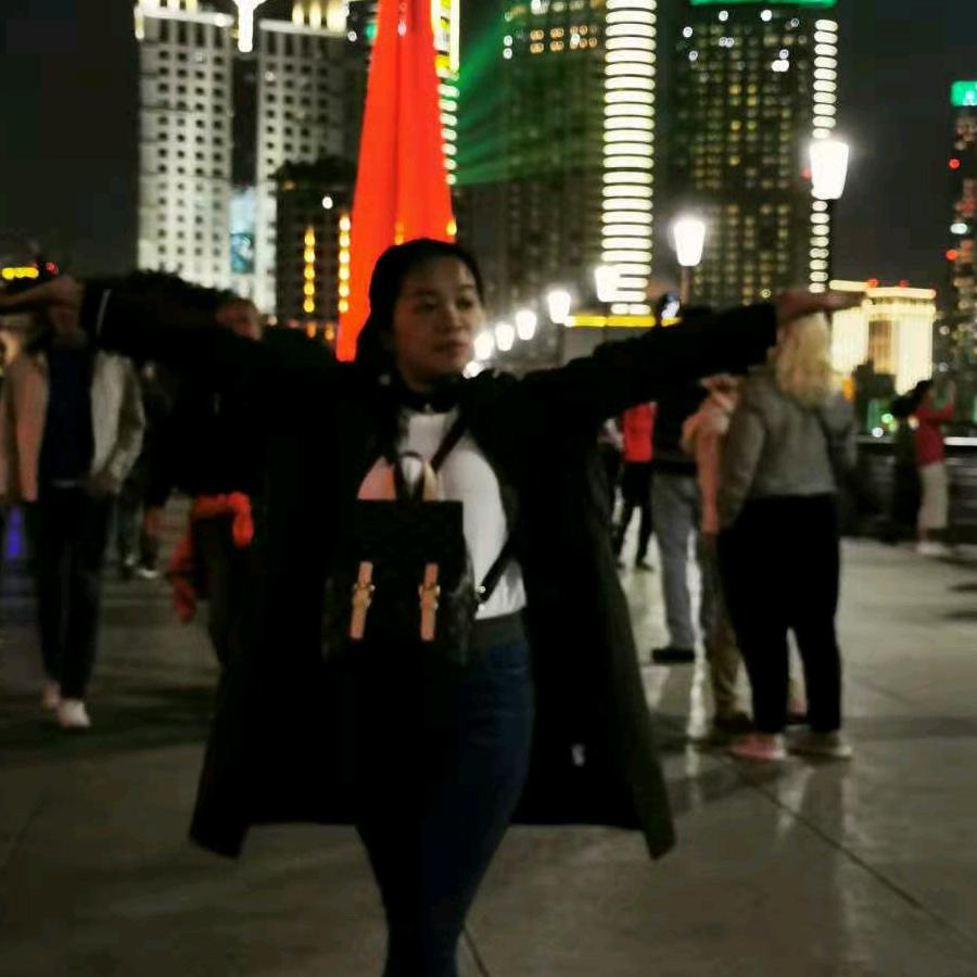 周轻轻