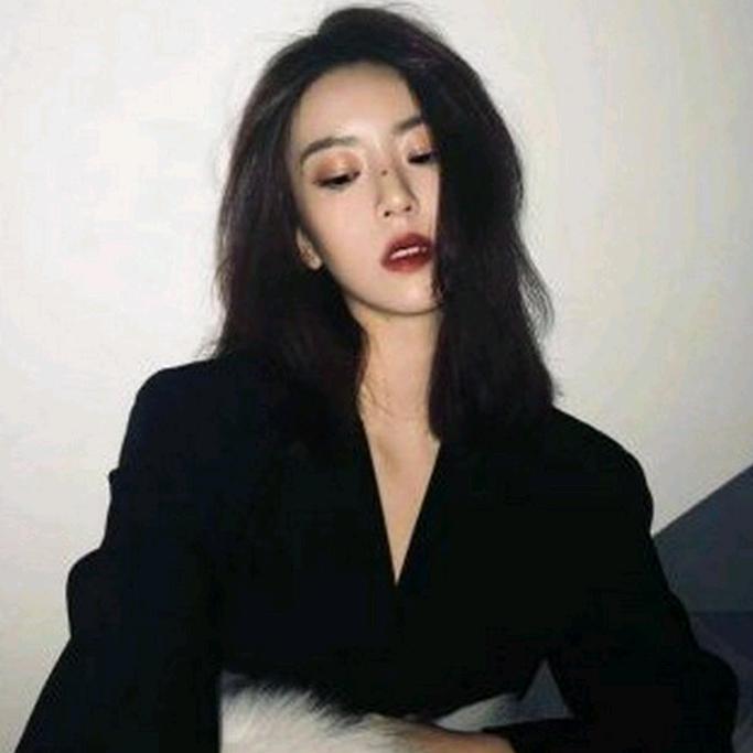 小姑娘哟
