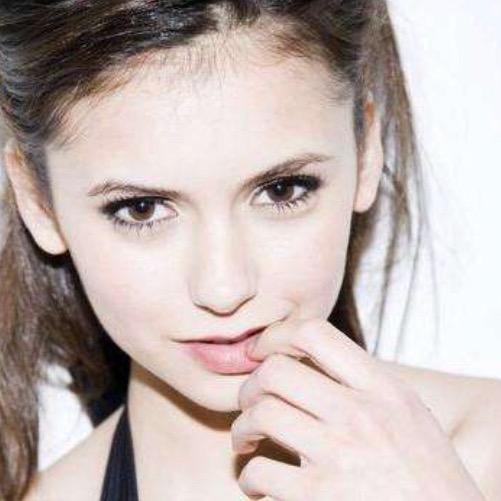 Elena～
