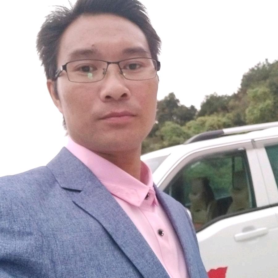 八哥挖机团队
