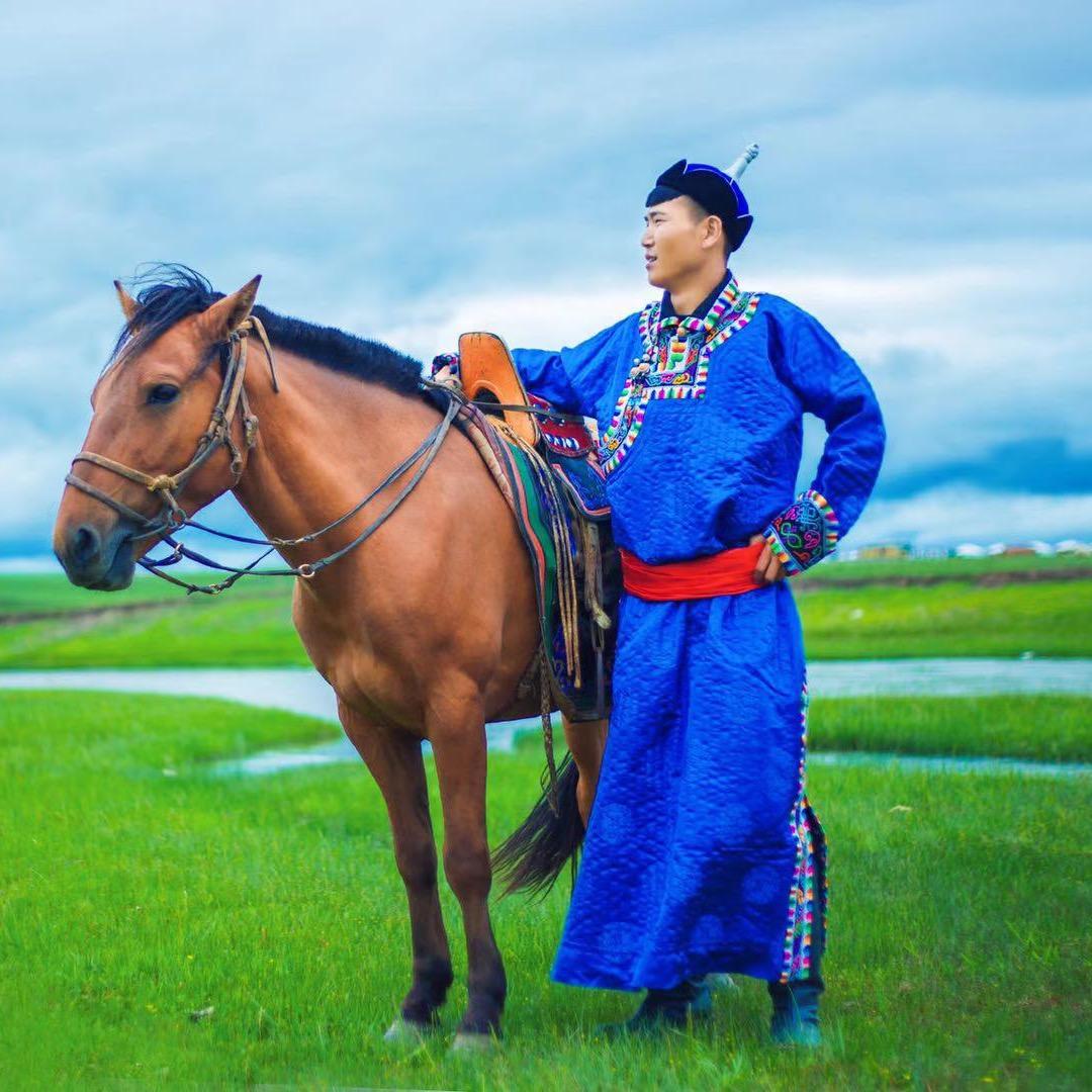 胡斯乐