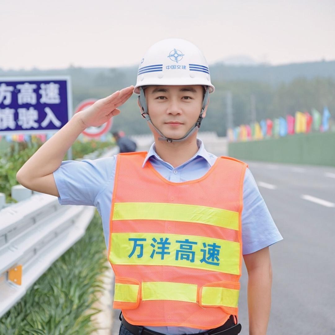 兵哥哥-穆穆