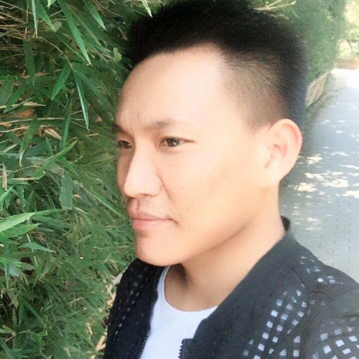 凉山彝儿