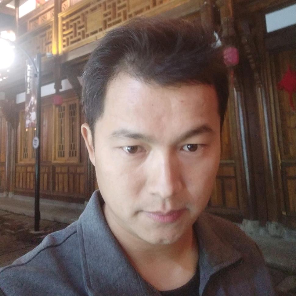 常德孙氏广告五金工具LED材料店—孙必芳