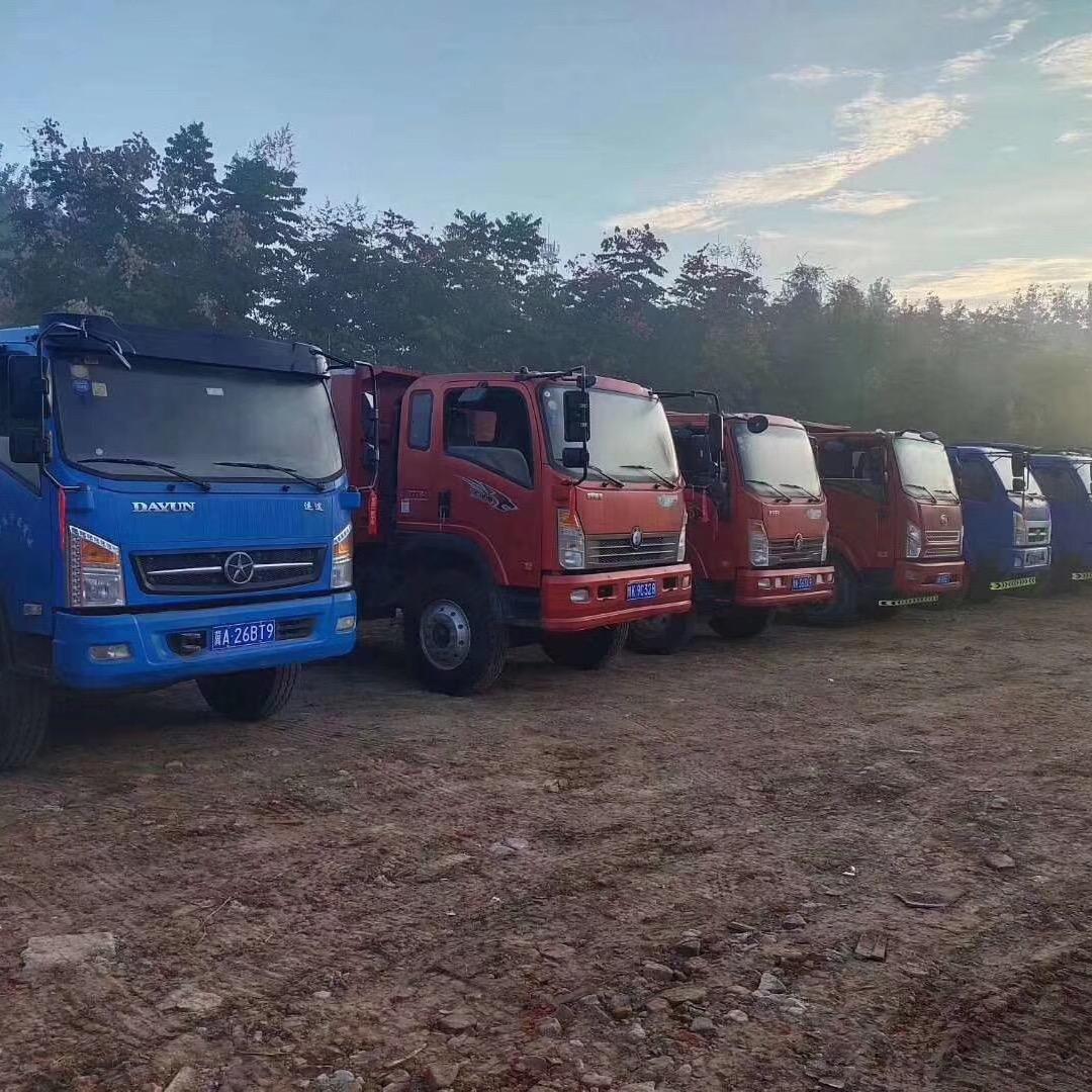 连创二手车自卸车