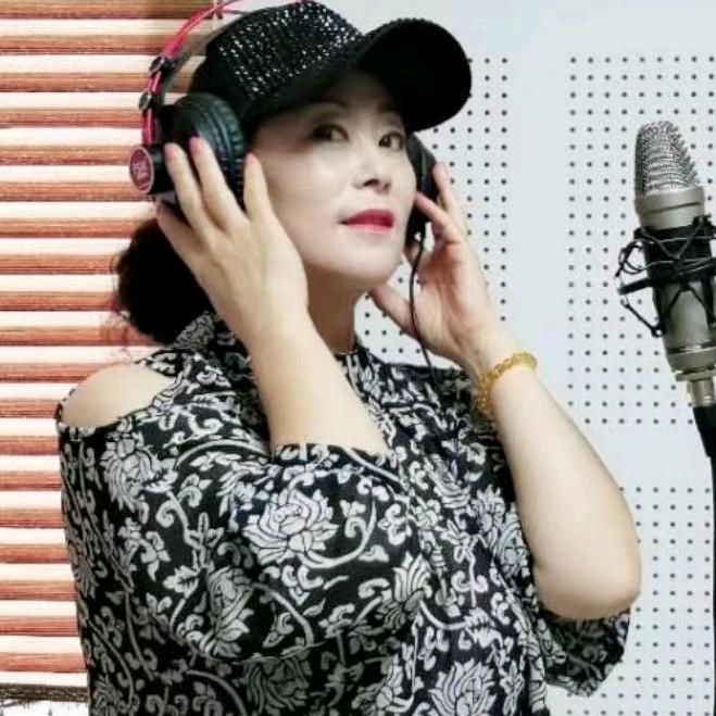 百媚mei女高音