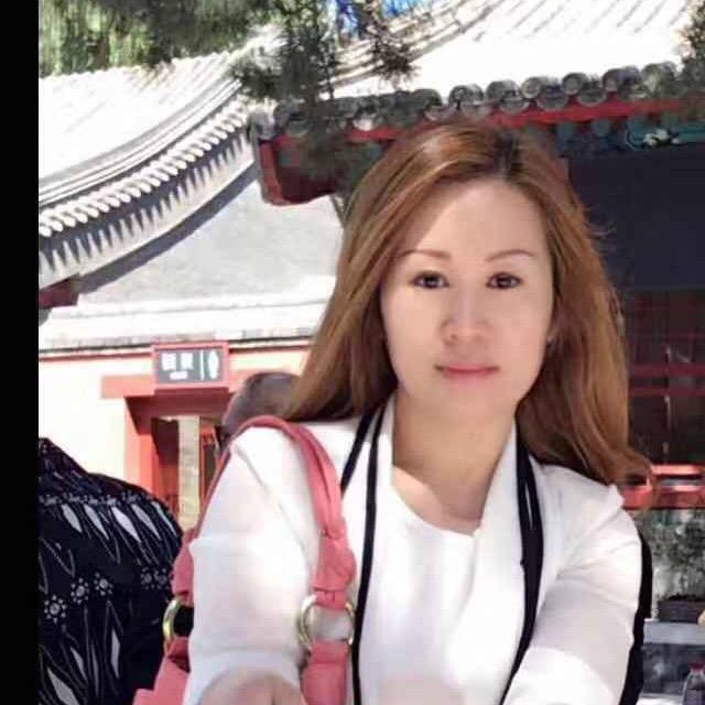 璐璐.
