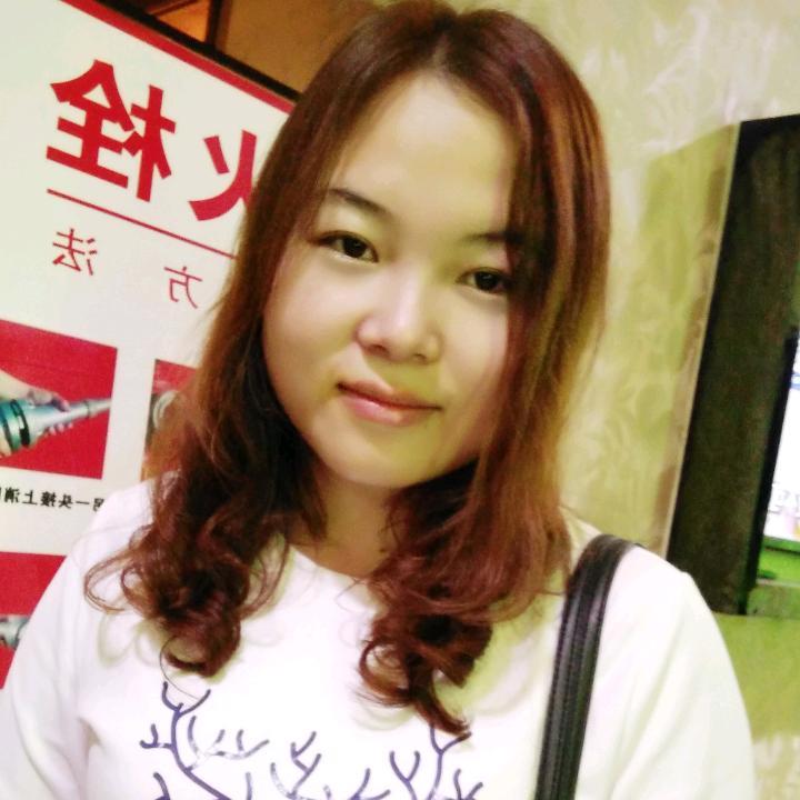 水中月